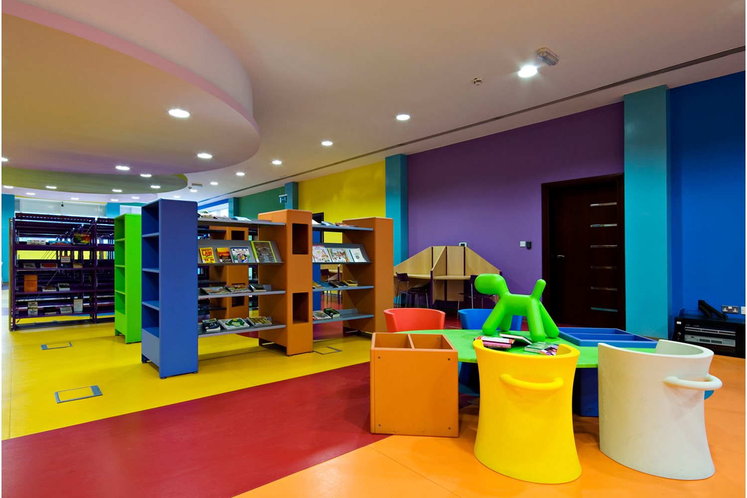 Al Mankhool Public Library