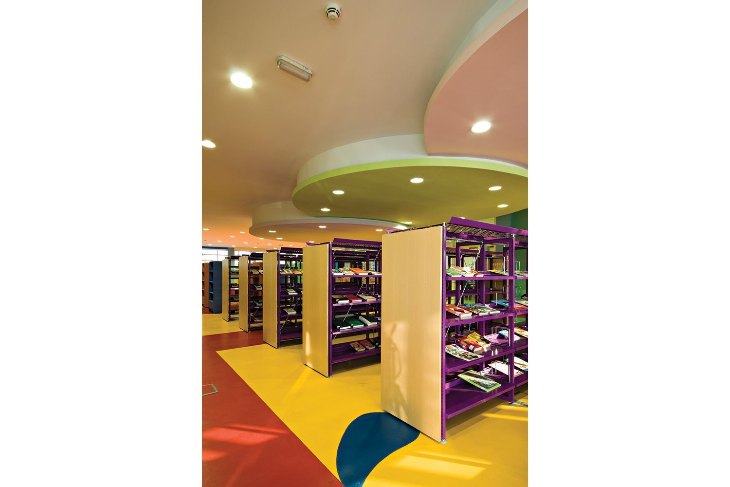 Al Mankhool Public Library
