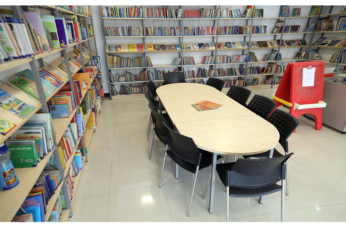Library Interior Design Focus On Reading Skills In Chennai India Hippocampus Children S Library India School Libraries
