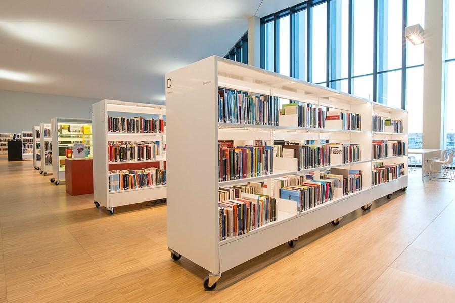 Stormen Public Library